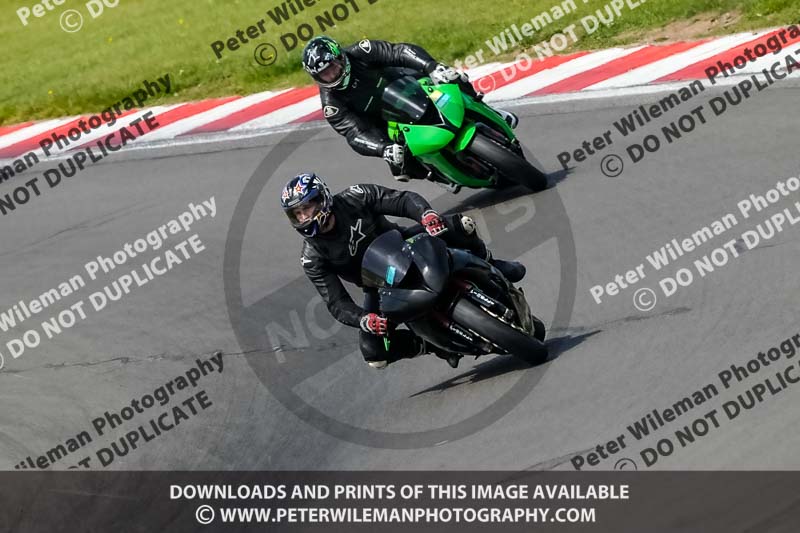 donington no limits trackday;donington park photographs;donington trackday photographs;no limits trackdays;peter wileman photography;trackday digital images;trackday photos